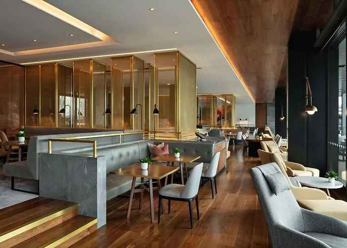 Beach hotel: Park Hyatt Auckland